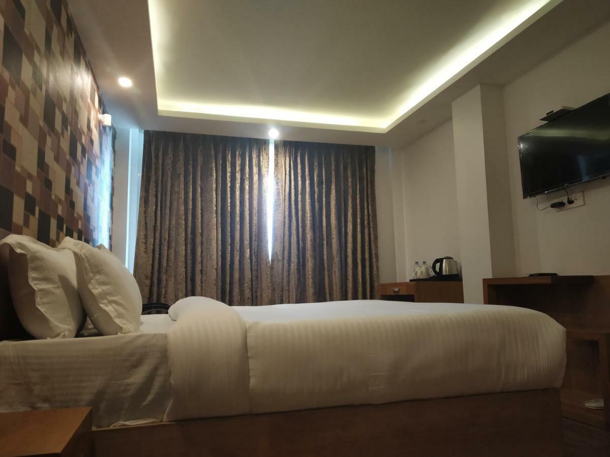 Hotel Beechwood ムスーリー エクステリア 写真